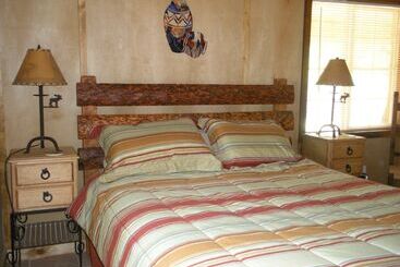 בית מלון כפרי Questa Lodge