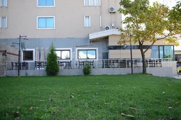 هتل Samsun Airport Resort