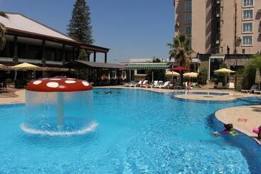 هتل Samsun Airport Resort