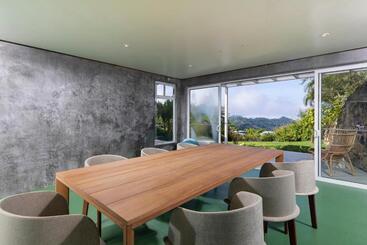 هتل The Retreat Costa Rica   Wellness Resort & Spa