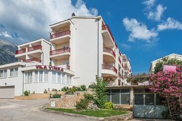 هتل Villa Vinka