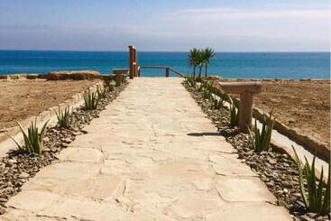 La Playa