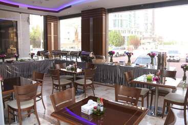 Laguna Hotel Suites