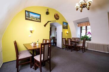 Rodinný Hotel Myslivna