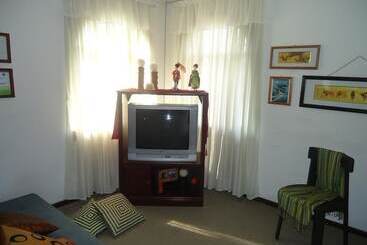 تختخواب و صبحانه Casa Familiar La Tortuga
