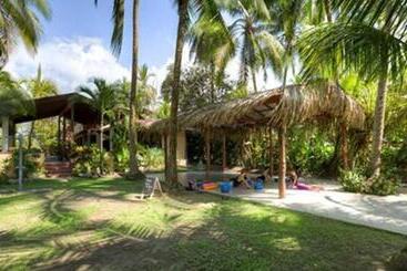 تختخواب و صبحانه Encantada Ocean Cottages