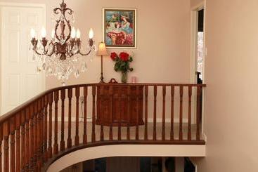 فندق Amanda's Bed And Breakfast