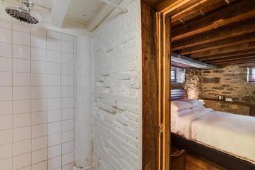 هتل Auberge Nuits St Georges