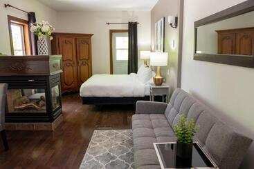 هتل Auberge Nuits St Georges