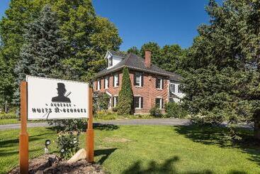 هتل Auberge Nuits St Georges