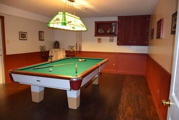 هتل Auberge Wild Rose Inn