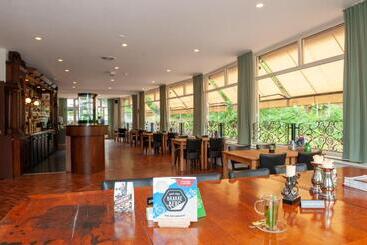 هتل B&b Brakke Berg