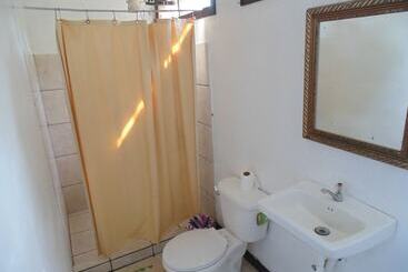 هتل Cabinas Miss Miriam 2