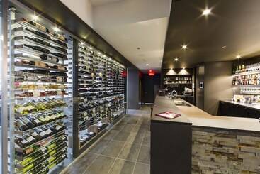 هتل Chez Truchon Bistro Auberge