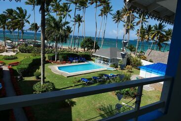 هتل Costarena Beach