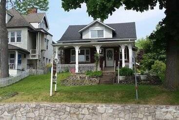 هتل Glen Mhor Bed And Breakfast