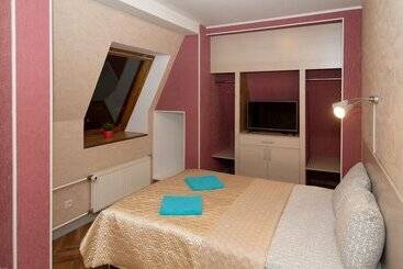 هتل Guest House Orlovskiy