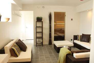 هتل Guesthouse Eleven