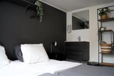 Hotel Herberg, Het Wapen Van Tilburg