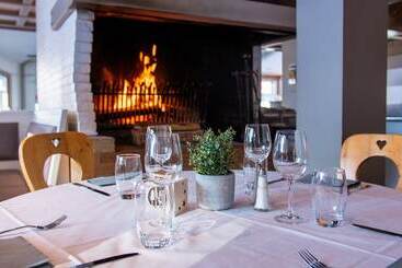 هتل Hôtel Arbois Bettex