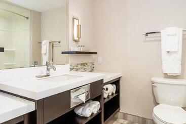 هتل Hôtel Shediac
