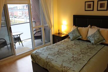 هتل Jj Furnished Apartments Downtown Toronto: King's Luxury Loft