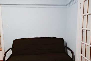 هتل Kensington Market Hostel