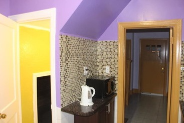 هتل Kensington Market Hostel