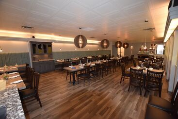 هتل Lakeland Inn