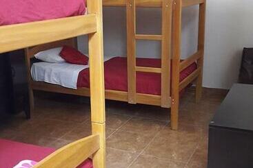 هتل Pirwa Maldonado Hostel