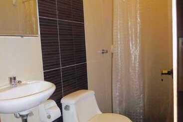 هتل Pirwa Maldonado Hostel
