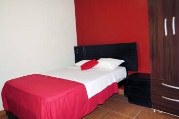 هتل Pirwa Maldonado Hostel
