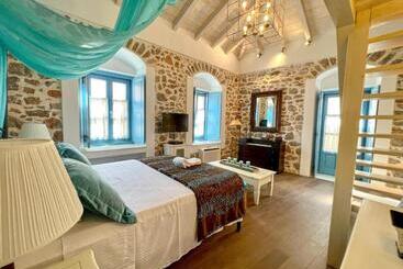هتل Portadelmare Deluxe Suites