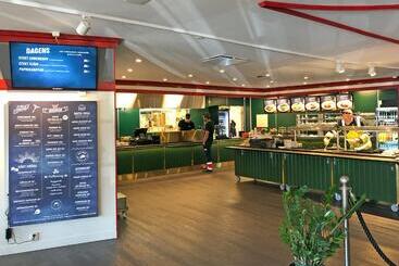 هتل Rasta Mariestad