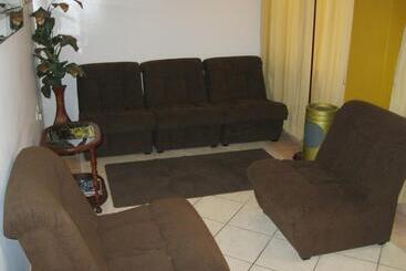 هتل Suite Plaza