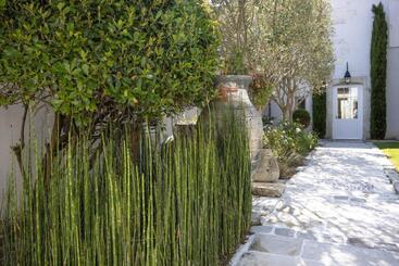 هتل Villa Clarisse & Spa By Olivier Claire