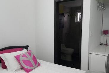 هاستل Hospedaje Solymar Sarie Bay
