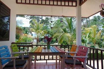 Baannoksuan Resort Samui