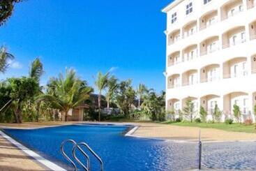 Hoa Binh  Rach Gia Resort