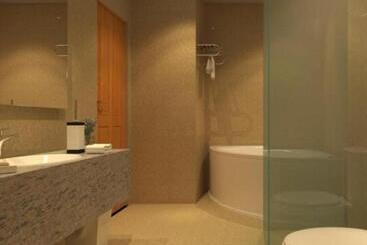 Hoa Binh  Rach Gia Resort
