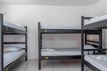 Hostel Nirvana Taganga