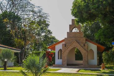 هتل Campestre Santa Lucia