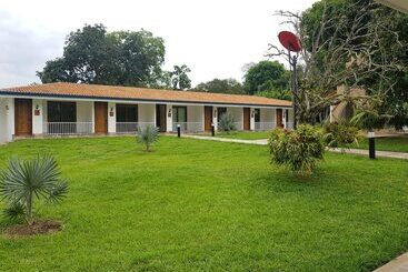 هتل Campestre Santa Lucia