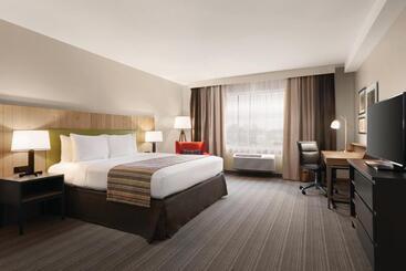 هتل Country Inn & Suites By Radisson, Belleville, On