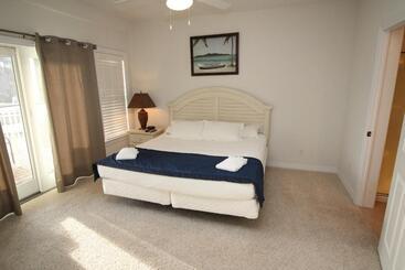 هتل Hamilton Cay At Bermuda Bay By Kees Vacations