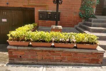 هتل Jardin De Laureles Medellin