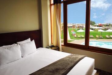 هتل Resort Thiago