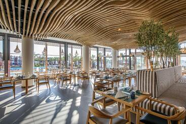 호텔 Stella Island Luxury Resort & Spa