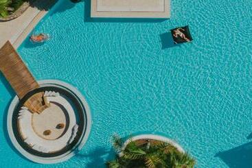 호텔 Stella Island Luxury Resort & Spa