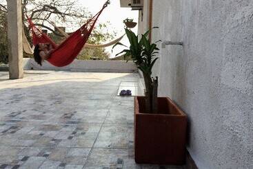 هتل Taganga Dive Inn
